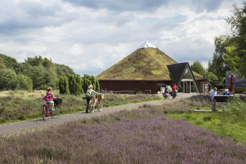 Drentse Bungalow In Natuur En Rust Spier Exterior foto